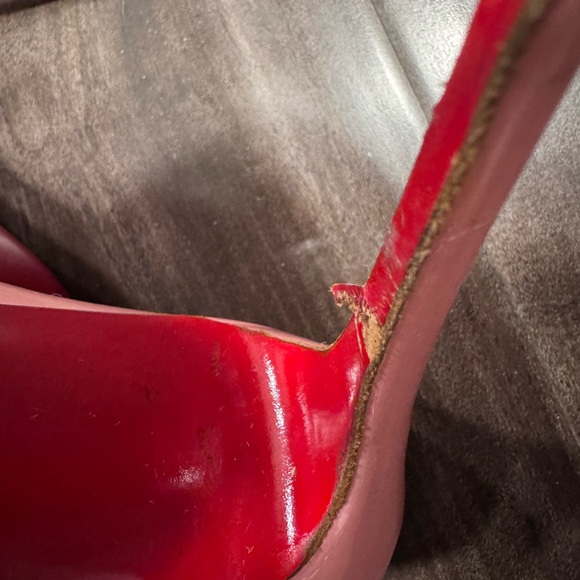 Christian Louboutin So Kate pink patent pumps - Picture 10 of 11